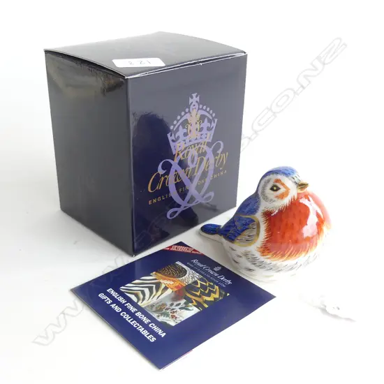 A Royal Crown Derby porcelain paperweight Red Robin
